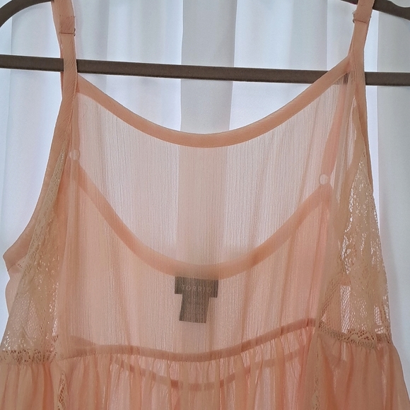NWOT TORRID TOP-SHEER BABYDOLL TOP W/LACE- SIZE 2 - Picture 3 of 5